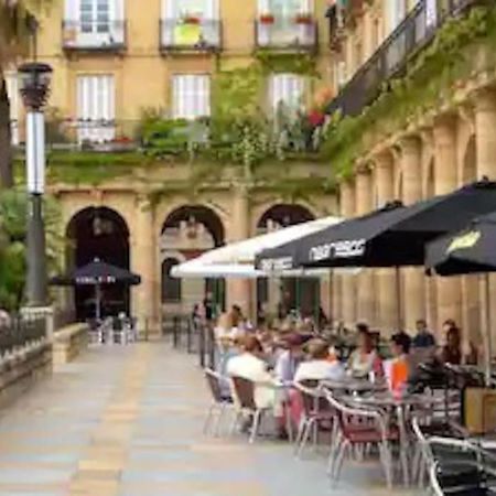 La Casita Verde. Metro Cerca Del Casco Viejo Bilbao Ngoại thất bức ảnh