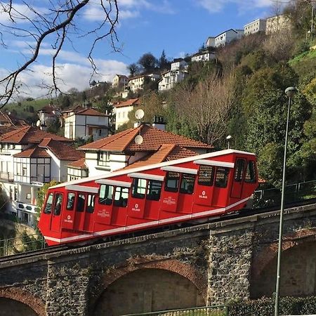 La Casita Verde. Metro Cerca Del Casco Viejo Bilbao Ngoại thất bức ảnh