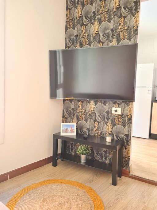 La Casita Verde. Metro Cerca Del Casco Viejo Bilbao Ngoại thất bức ảnh