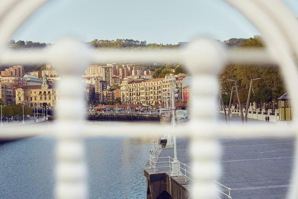 La Casita Verde. Metro Cerca Del Casco Viejo Bilbao Ngoại thất bức ảnh