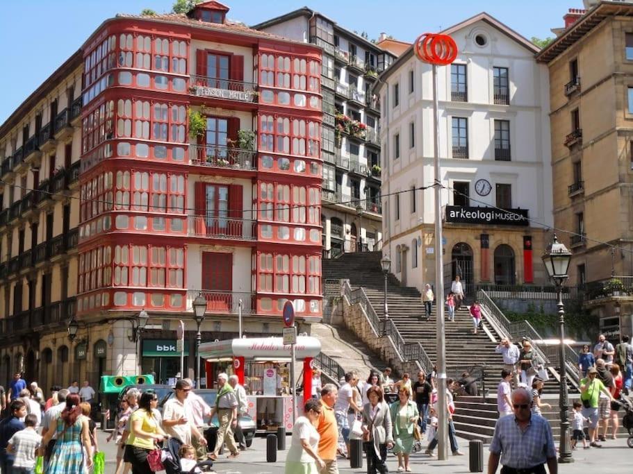 La Casita Verde. Metro Cerca Del Casco Viejo Bilbao Ngoại thất bức ảnh